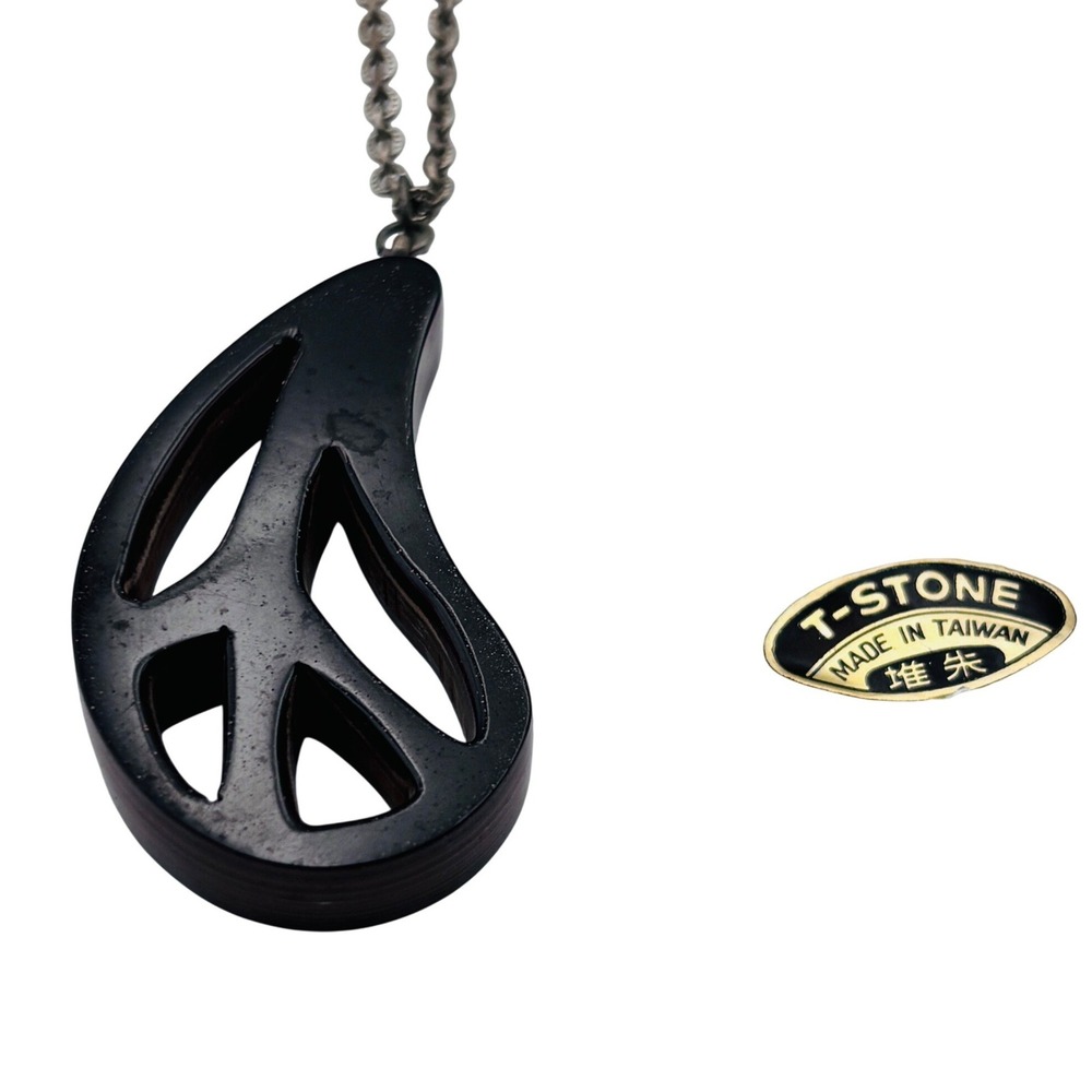 RARE Vintage Peace Necklace T-Stone Layered Lacquerware NWT Taiwan Export